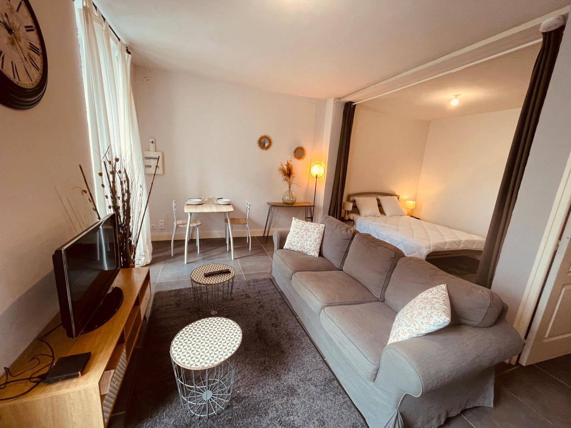 L'Albuconis 1 Grand Studio Обюссон Экстерьер фото
